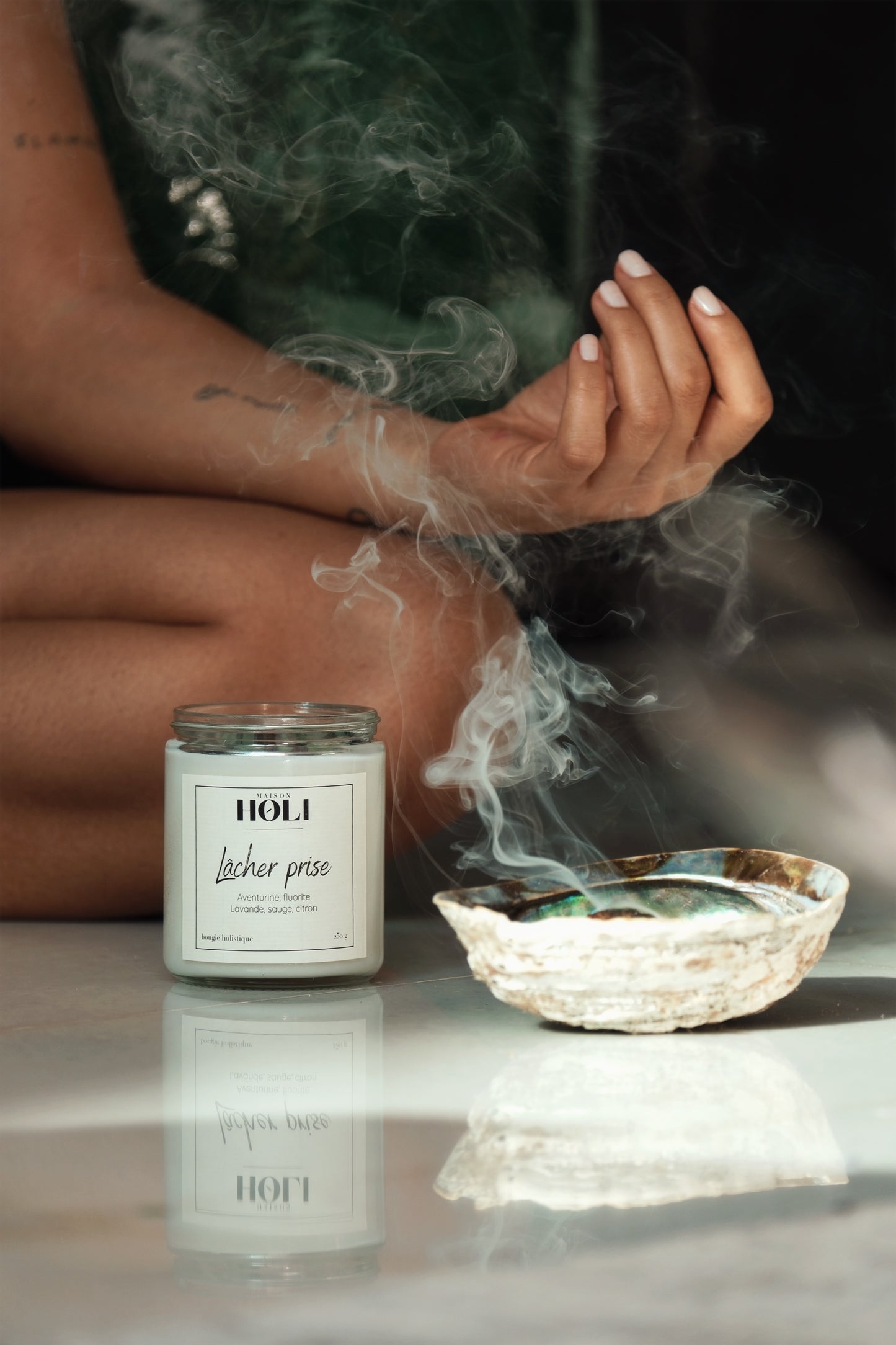 Harmony Candle - Honeysuckle & Celestine Rock Crystal