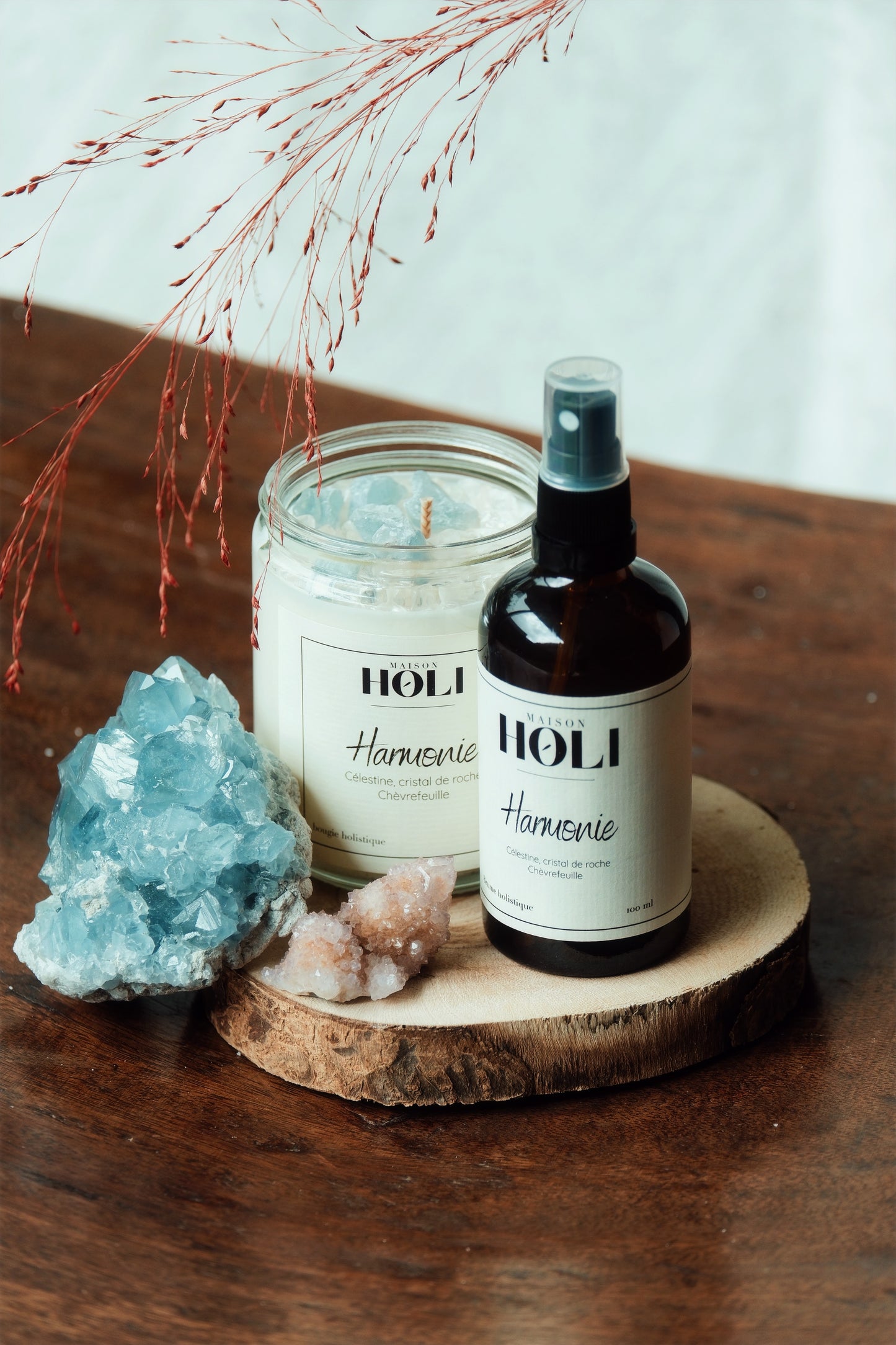 Harmony Candle - Honeysuckle & Celestine Rock Crystal